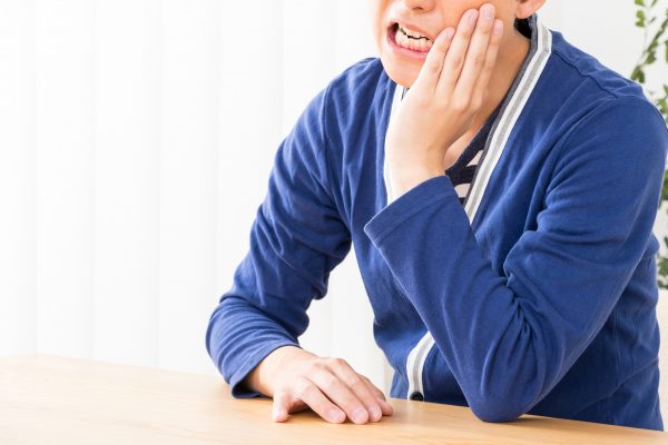 歯茎が痛い症状…親知らずの対処方法